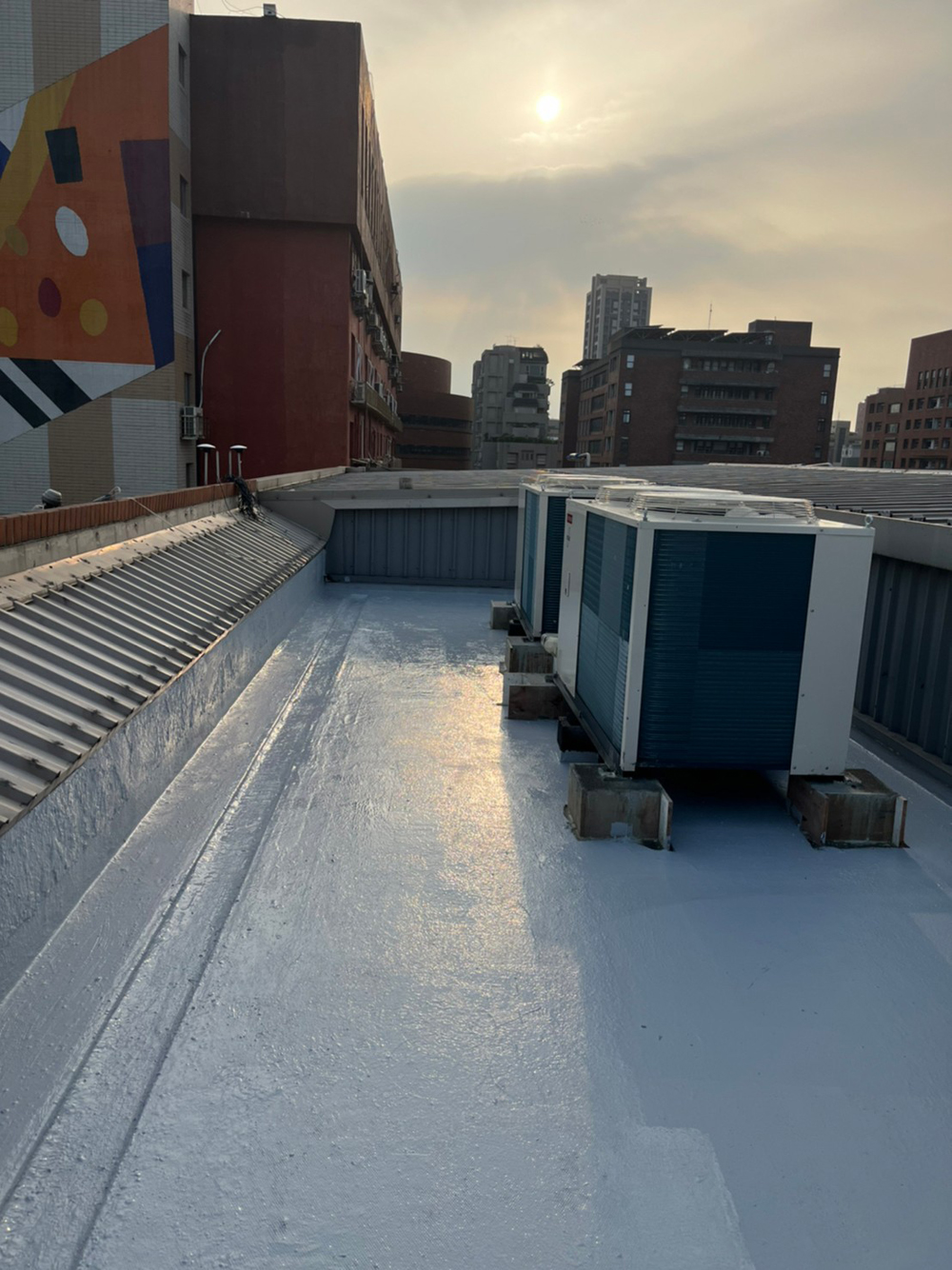 師範大學誠勤大樓屋頂防水